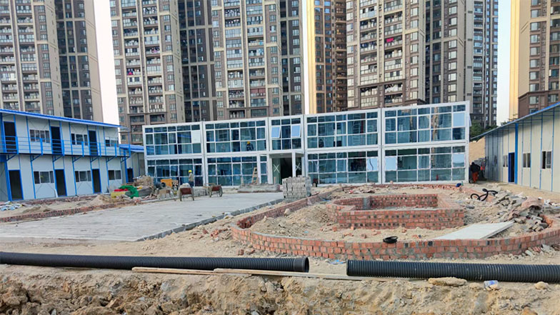南寧柳沙荔英中學項目工地打包箱活動板房案例